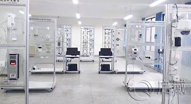 鋁型材產品試驗臺 鋁型材產品試驗臺